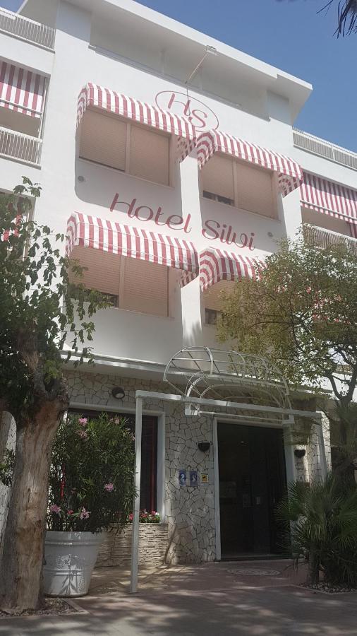 Hotel Silvi ซิลวี มารีน่า ภายนอก รูปภาพ