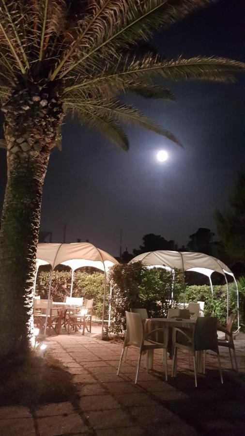 Hotel Silvi ซิลวี มารีน่า ภายนอก รูปภาพ